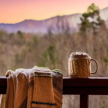 The Lookout - Log Cabin - Fireplace - Firetable - Hot Tub - Ps5 - Bears